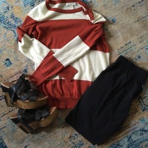 Banana Republic light weight sweater